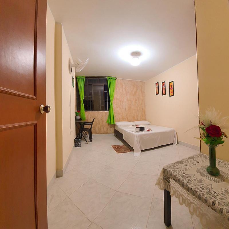 Hostal Gabo 布卡拉曼加 外观 照片