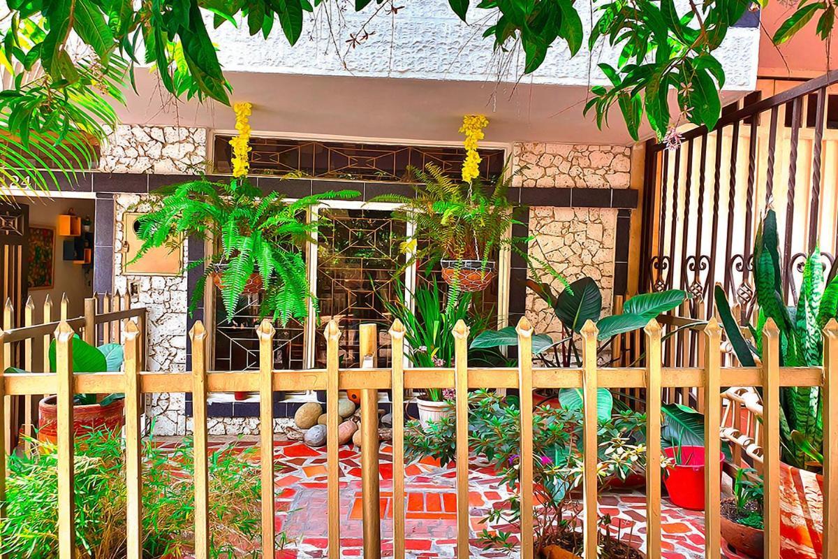 Hostal Gabo 布卡拉曼加 外观 照片